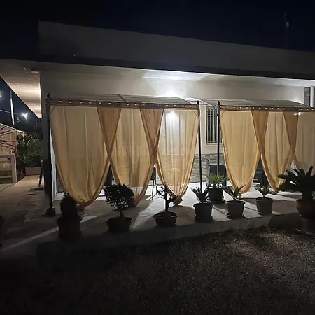 Casa Gavedi At 150 Meters About From The * Avola