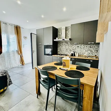 Casa Gavedi At 150 Meters About From The
