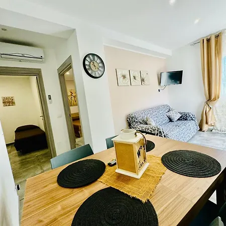 Сasa de vacaciones Casa Gavedi At 150 Meters About From The Avola